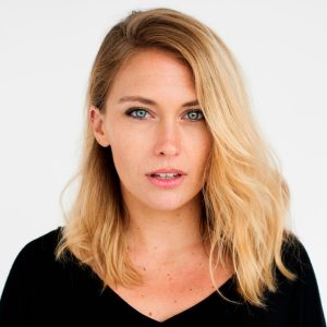 Bolsas y Ojeras - Defiant look